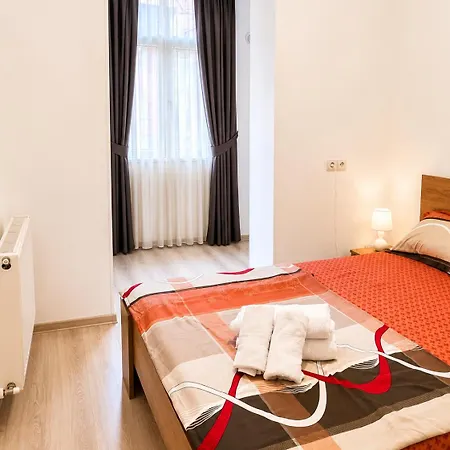 Apartment Covaci Old Town